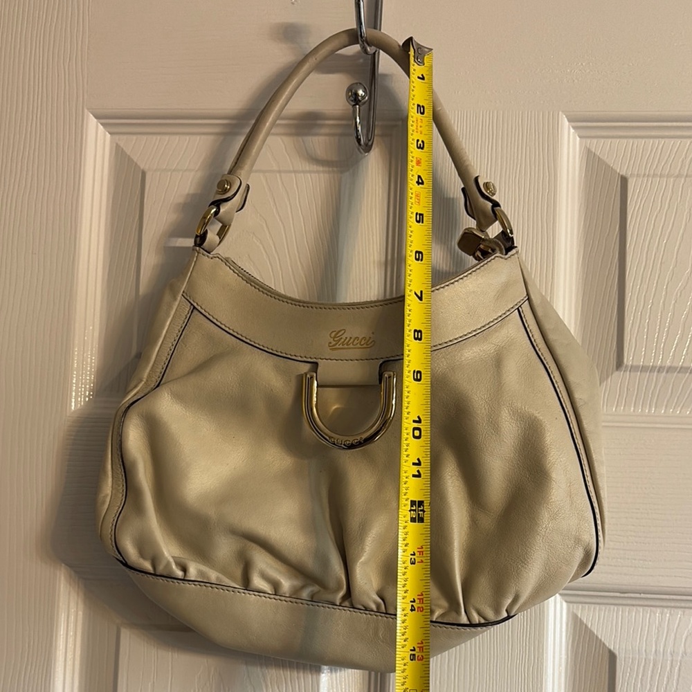 Gucci Cream Hobo Bag with Elegant D-Ring Accent - Picture 4 of 9